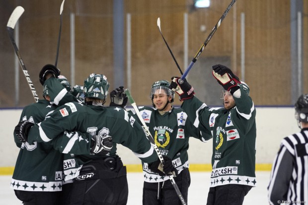JPEG_Bajen_Fans_Hockey_vs_Mälarö_00028