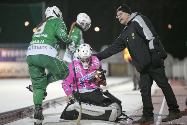 20140102 - Hammarby Dambandy vs AIK    2-3