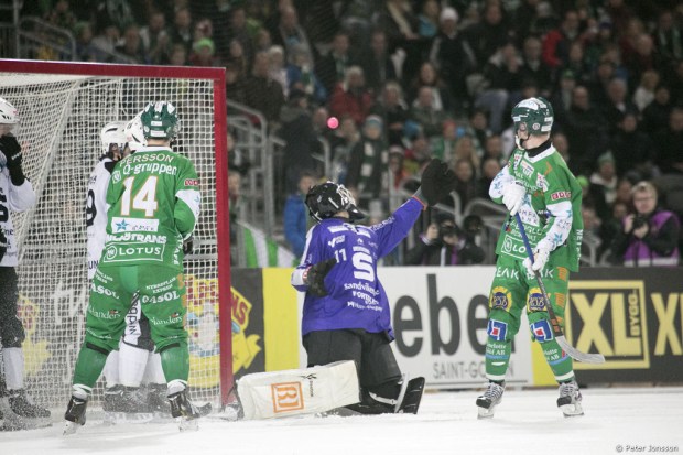20140110 - Hammarby Bandy vs Sandviken 2 - 6