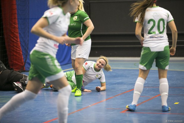 20141221 - Hammarby Damfotboll Snöbollen Cup
