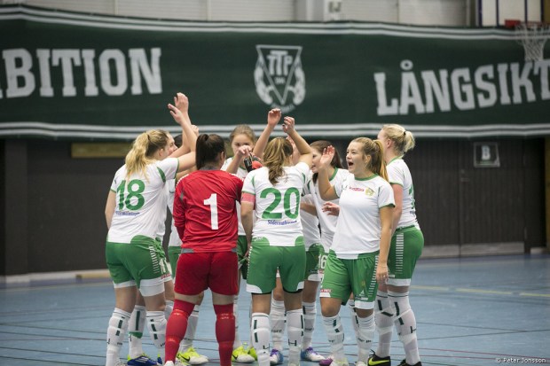 20141221 - Hammarby Damfotboll Snöbollen Cup