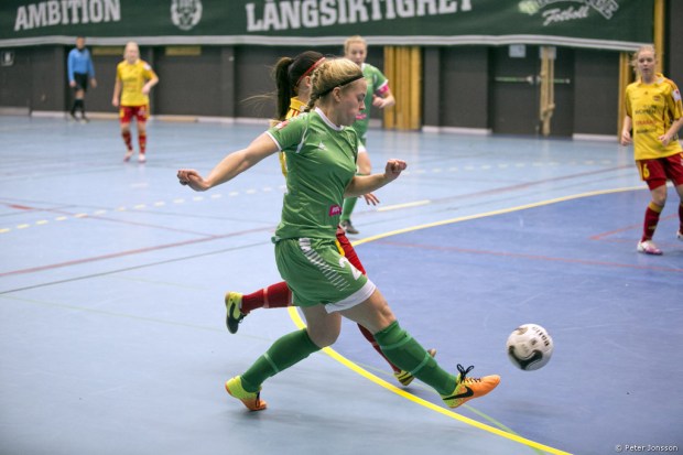20141221 - Hammarby Damfotboll Snöbollen Cup