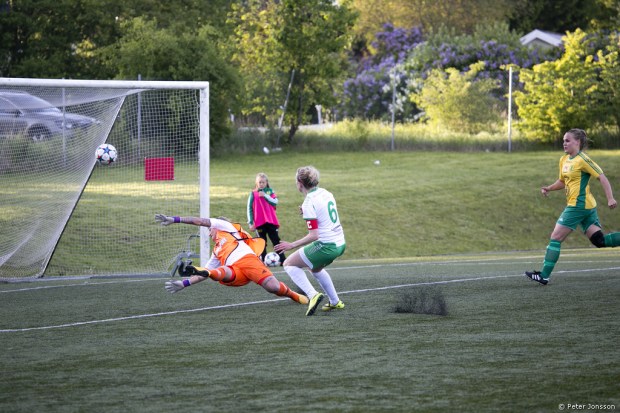 20150601 - Bollstanäs vs Hammarby Damfotboll 6 - 8